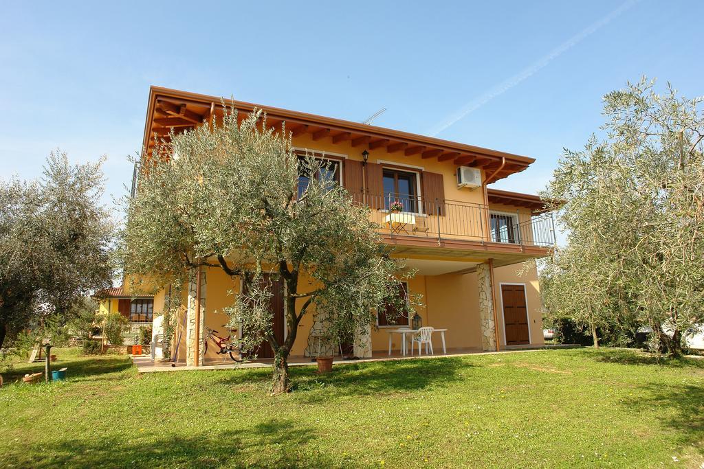 B&B Agli Ulivi Manerba del Garda Eksteriør bilde